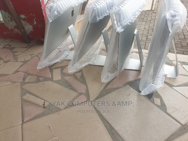 Desktop Computer Apple iMac 8GB Intel Core I5 HDD 256GB