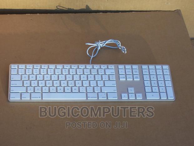 Apple Keyboard · Photo 2