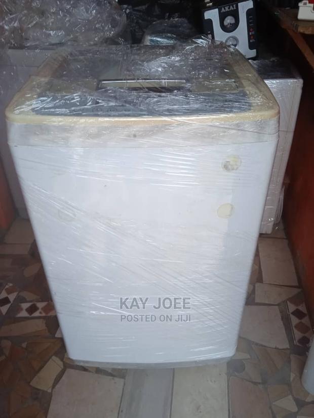 Lg Washing Machine 8kg Top Load photo 2