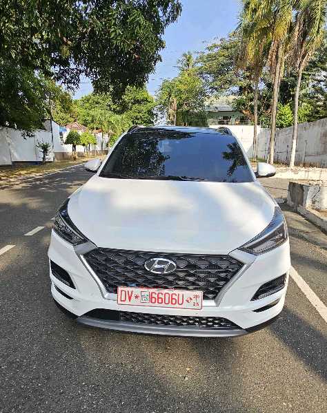 Hyundai Tucson 2019 White