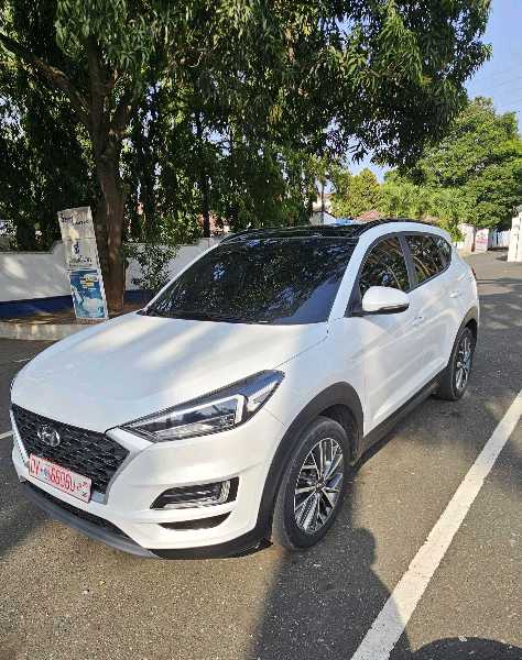Hyundai Tucson 2019 White