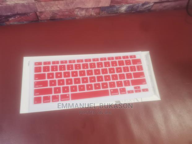 Macbook Silicon Keyboard Protector · Photo 2