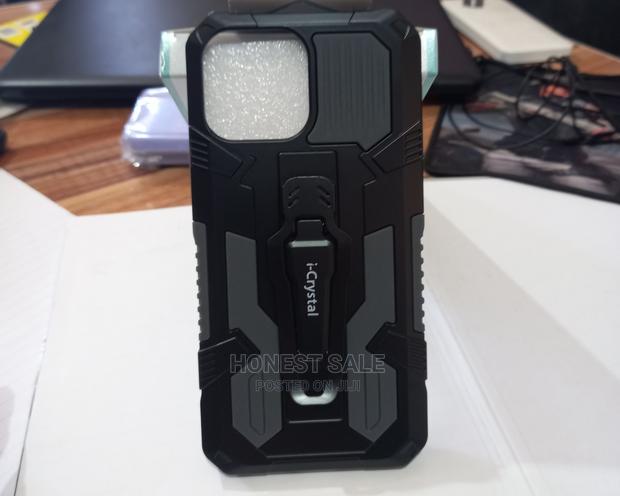 13 Pro Max I-Crystal Case · Photo 3