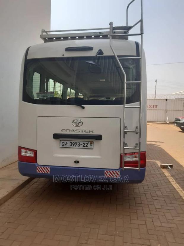 Car Rentals Buses for Rent for Trips Tours Funeral in Ghana · Photo 3