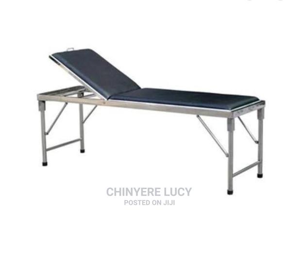 Examination Bed or Couch · Photo 2