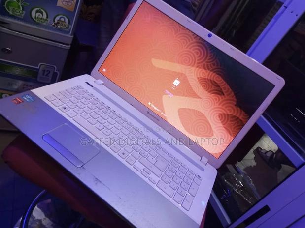 New Laptop Packard Bell EasyNote ME69 4GB Intel Core I5 HDD 500GB photo 2