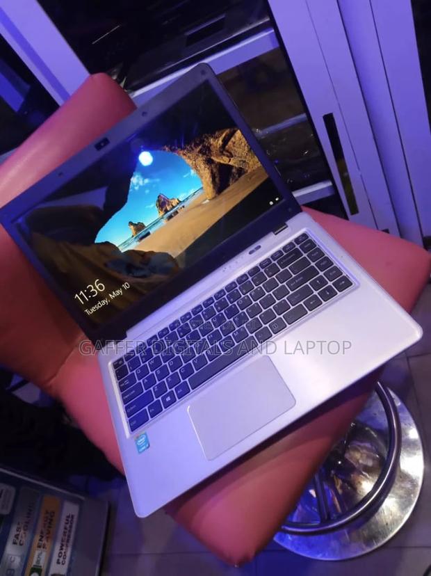 New Laptop Acer AS5755 8GB Intel Core I5 SSD 72GB · Photo 2