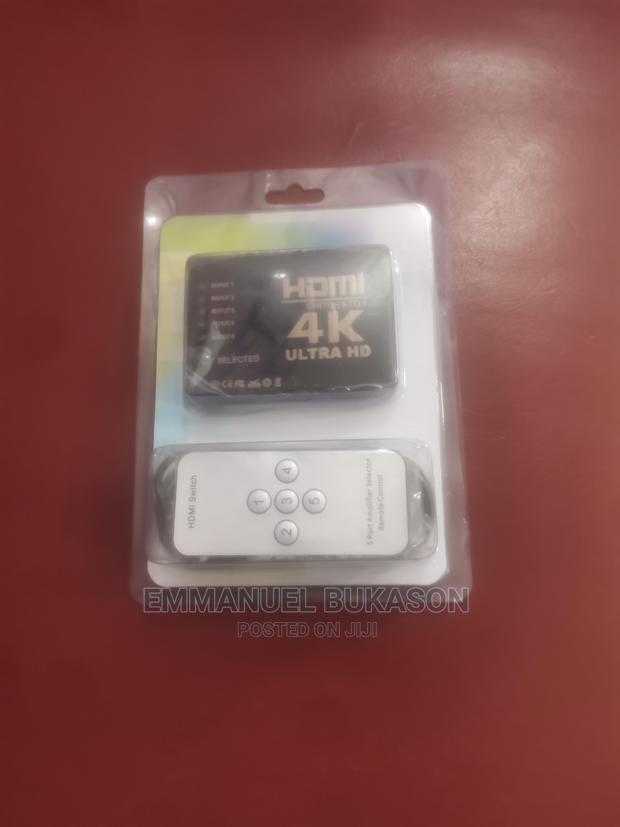 HDMI Switch With 5 Input · Photo 4