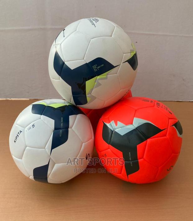 Kipsta Footballs. · Photo 1