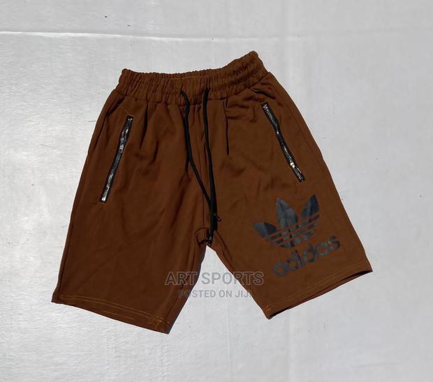 Adidas Shorts · Photo 4