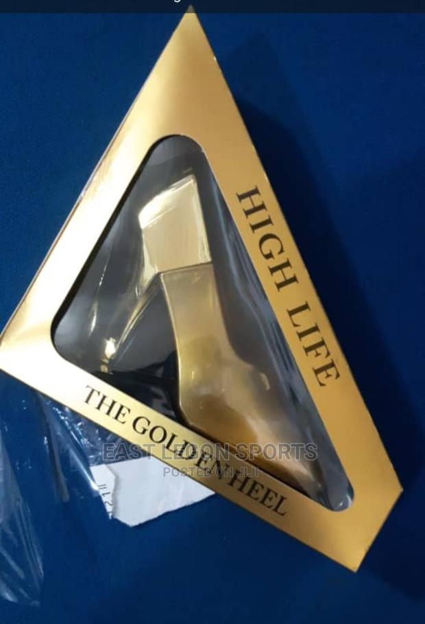 The Golden Heel Fine Perfume Women Party · Photo 4