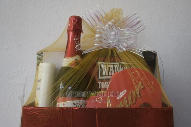 Classic Birthday Gift Hamper For Her · Photo 3