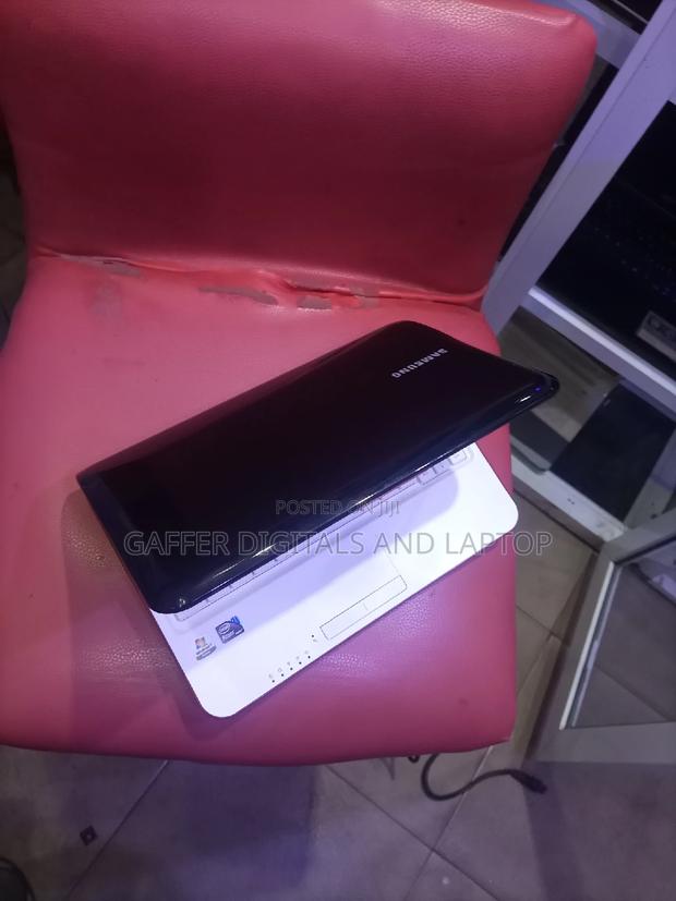 New Laptop Samsung NC10 2GB Intel Atom HDD 128GB photo 4