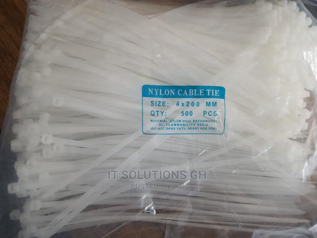 Nylon Cable Tie 4×200mm · Photo 2