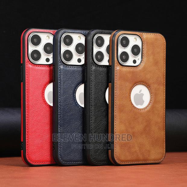 iPhone 12 Pro Max Vegan Leather Case · Photo 4
