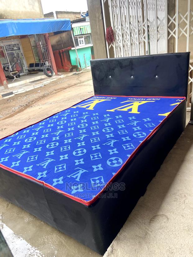 Double Bed With Mattress