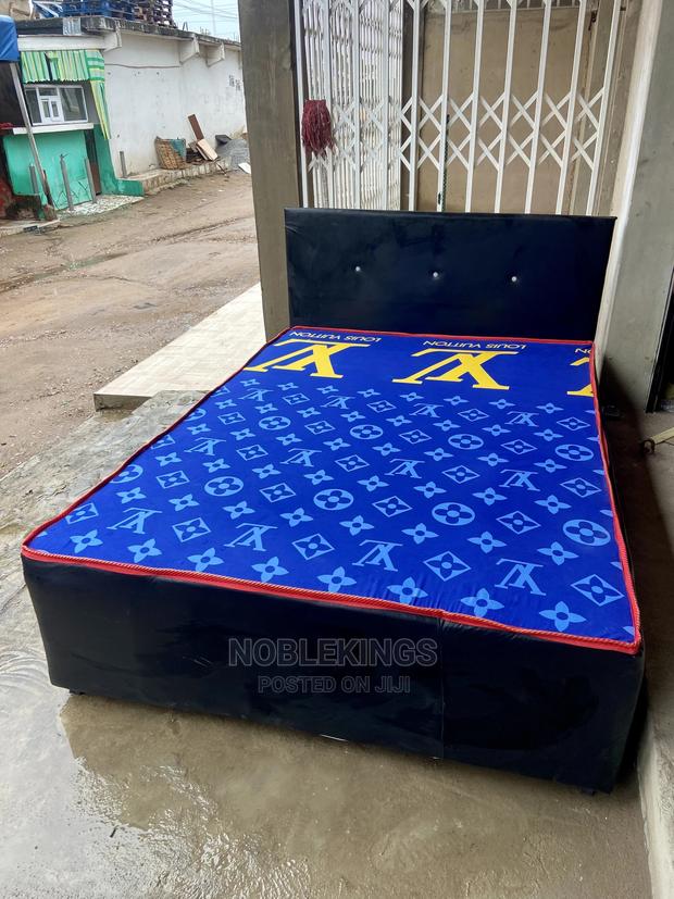 Double Bed With Mattress
