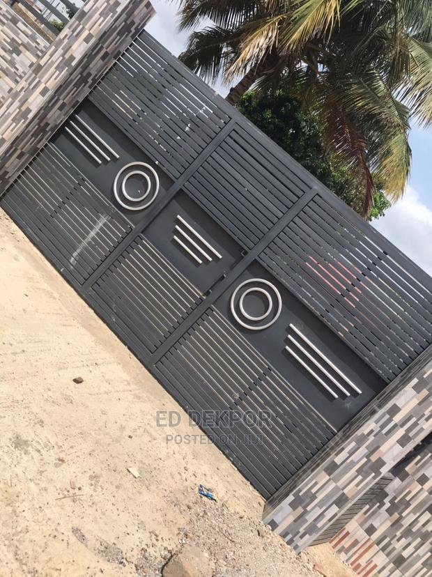 Metals Sliding Gate