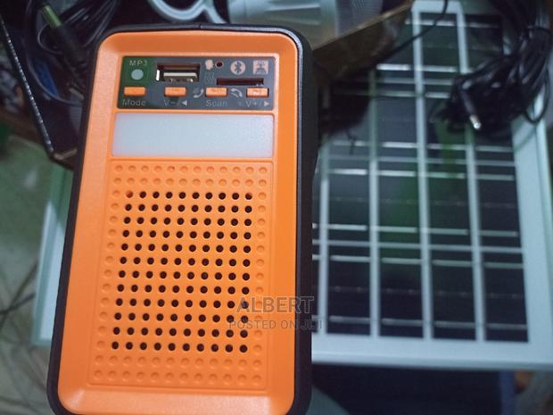 Solar Light Bluetooth/Radio photo 2