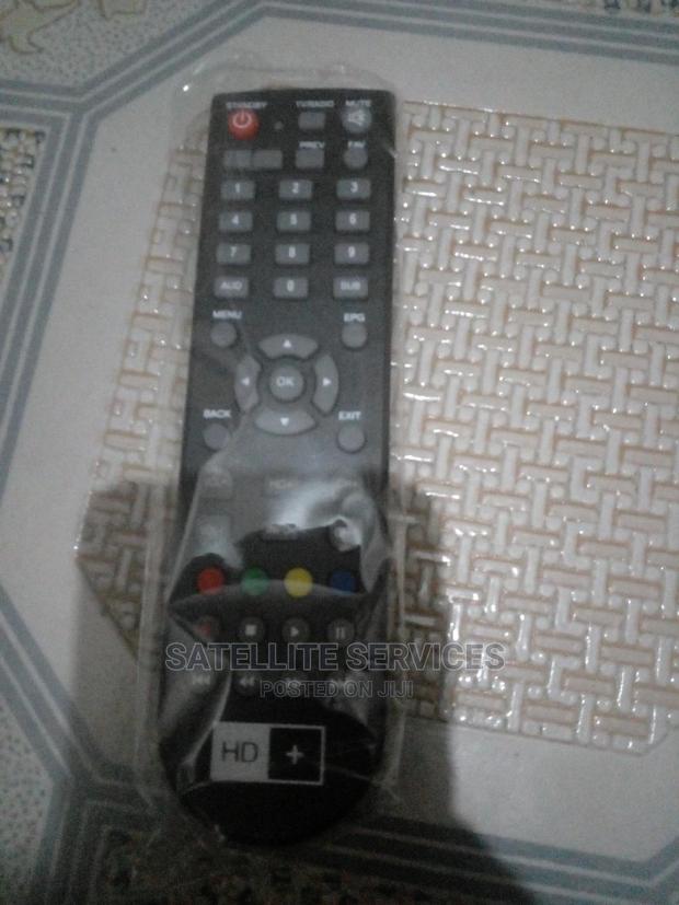 HD PLUS Remote photo 2
