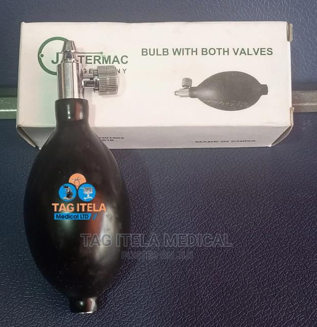 Sphygmomanometer (Inflation Bulb) · Photo 4