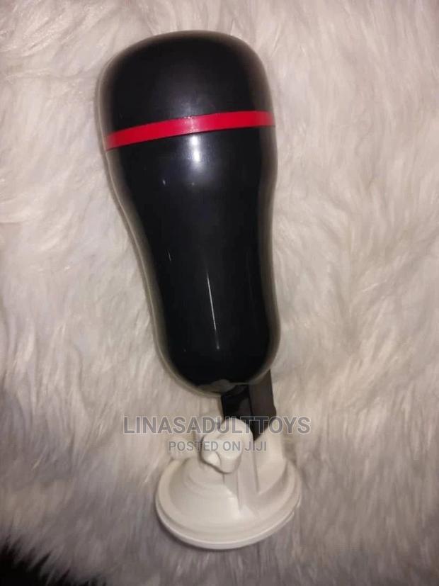 Fleshlight Cup Masturbating Cup for Men · Photo 4