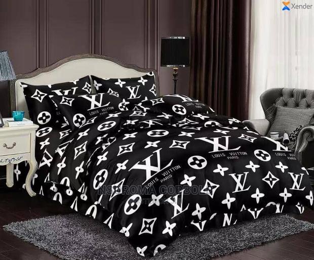 Duvet Set in Set · Photo 4