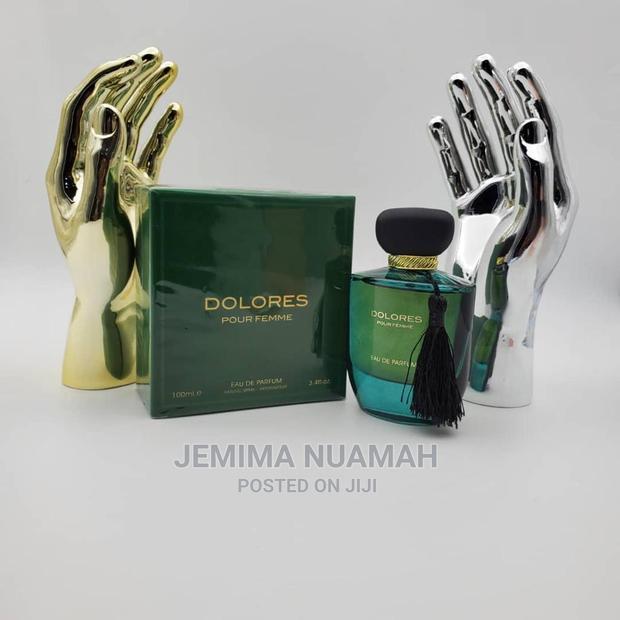 Dolores Perfume · Photo 2