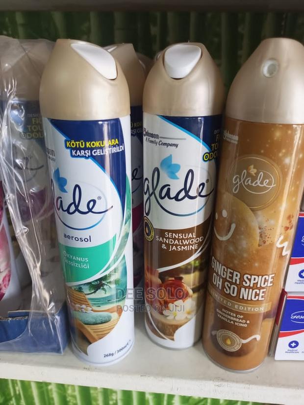 Glade Air Freshener · Photo 4