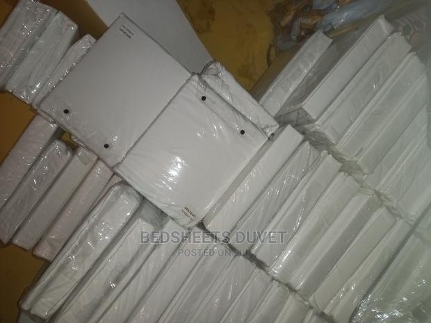 White Duvet Cover · Photo 2