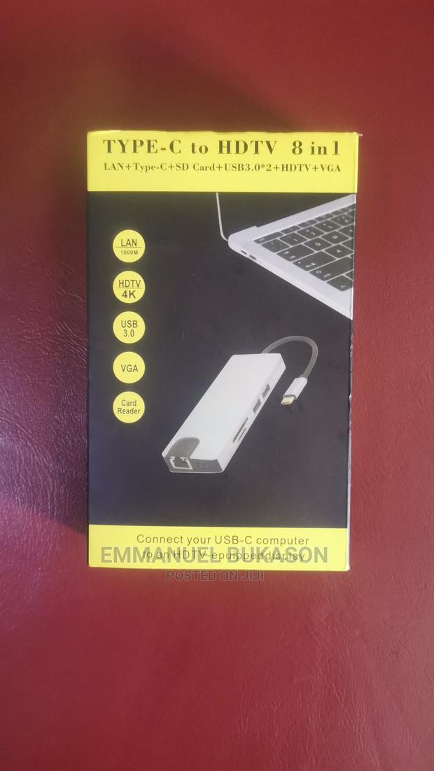 Tyoe C 8 in 1 Adapter With VGA · Photo 4