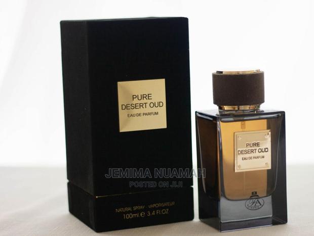 Pure Desert Oud Perfume · Photo 2