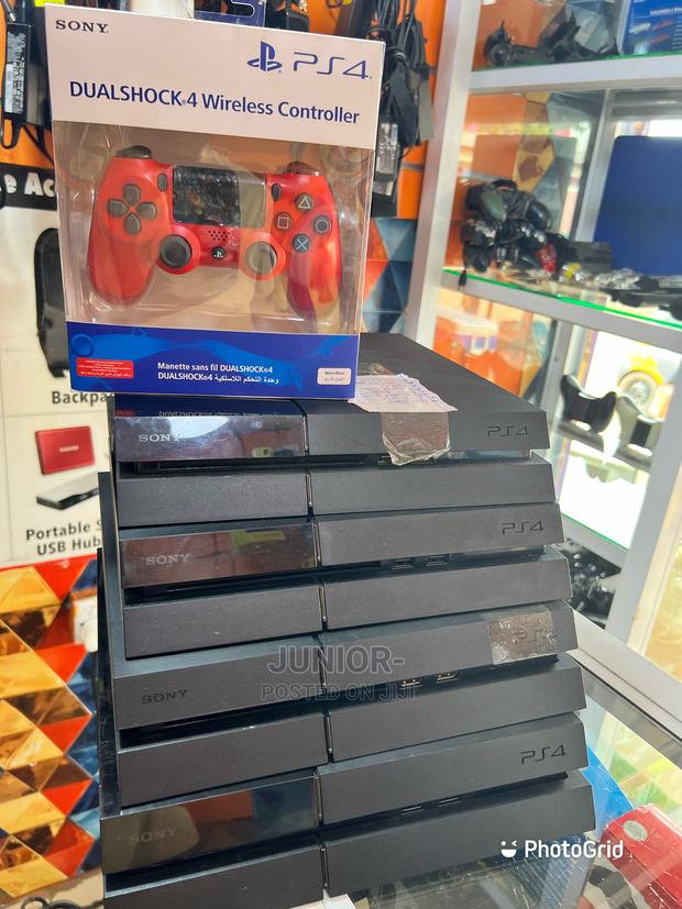 Playstation 4 FC27 10 Current Games (Jailbreak) · Photo 2