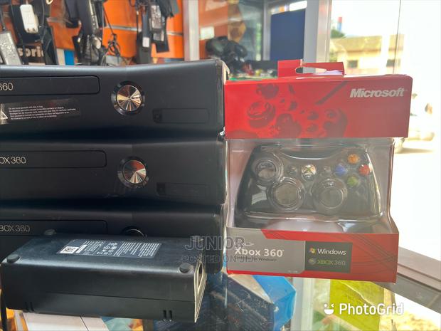 Xbox360 Kinetic With 10 Games Free · Photo 4