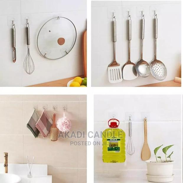 Command Hook 1pcs · Photo 3