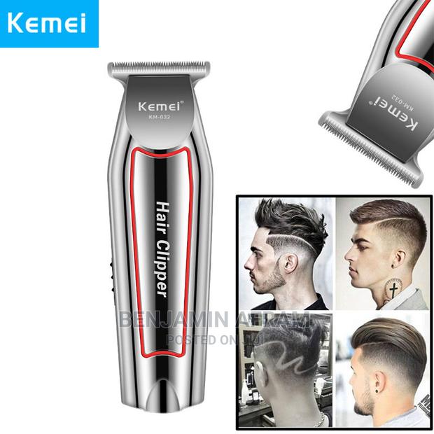 Stylish Rechargeable Cordless Hair Clippers · Photo 3