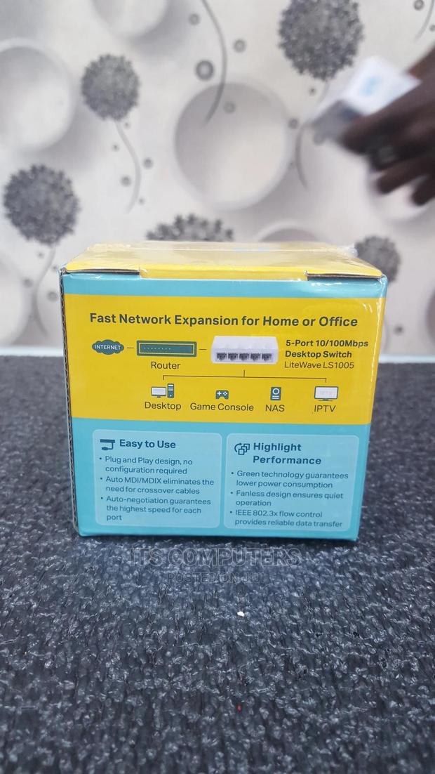 Tp Link 5 Port 10/100mbps Desktop Switch · Photo 2