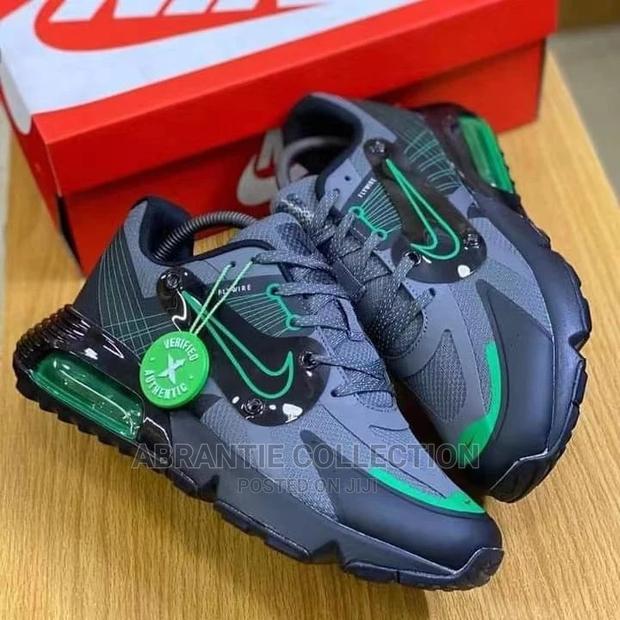 Nike Airmax Fly Wire · Photo 4