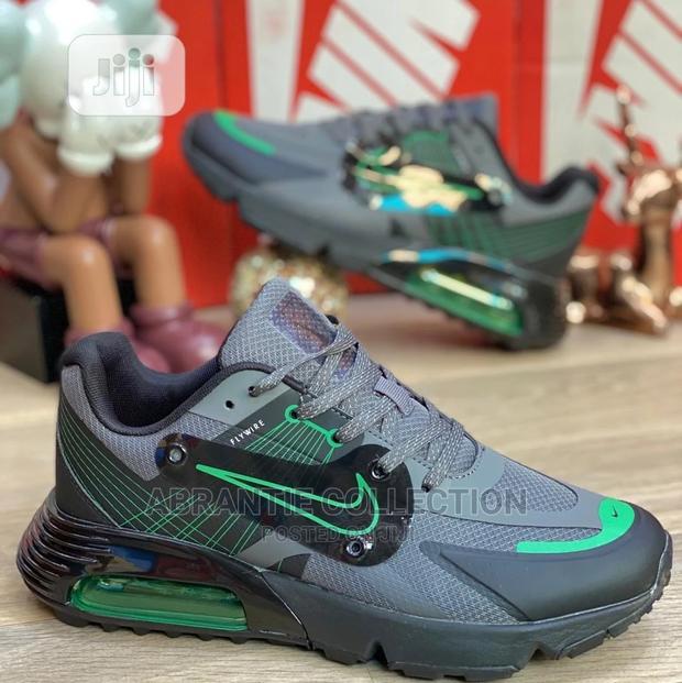 Nike Airmax Fly Wire · Photo 3