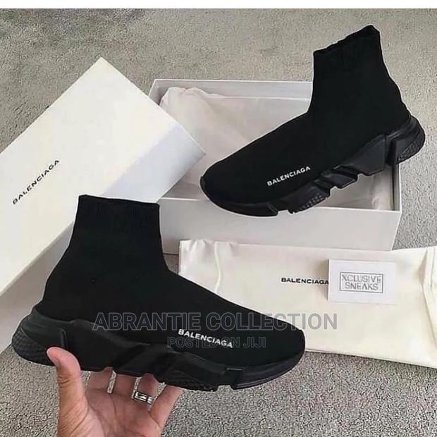 Balanciaga Sock Trainers · Photo 4