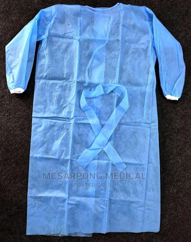 Theatre / Surgical Disposable Gown (Isolation Gown) · Photo 4