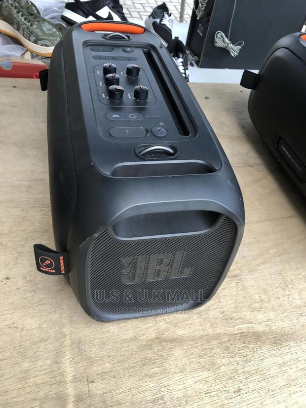 Preowned JBL Party Box on the Go Bluetooth Speaker Instock photo 8