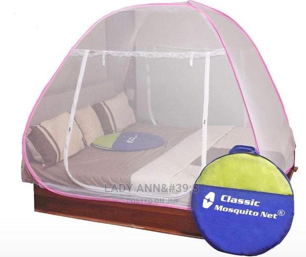 Tent-Like Mosquito Net · Photo 2