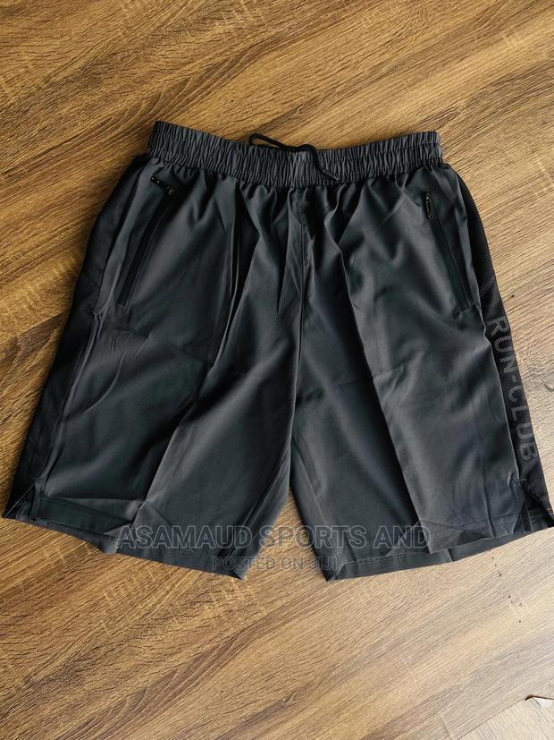 Training Pant at Cool Price