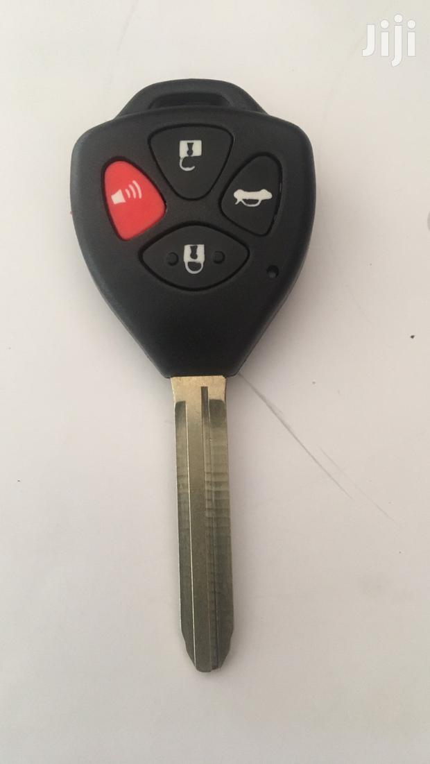 Toyota Key 4-button