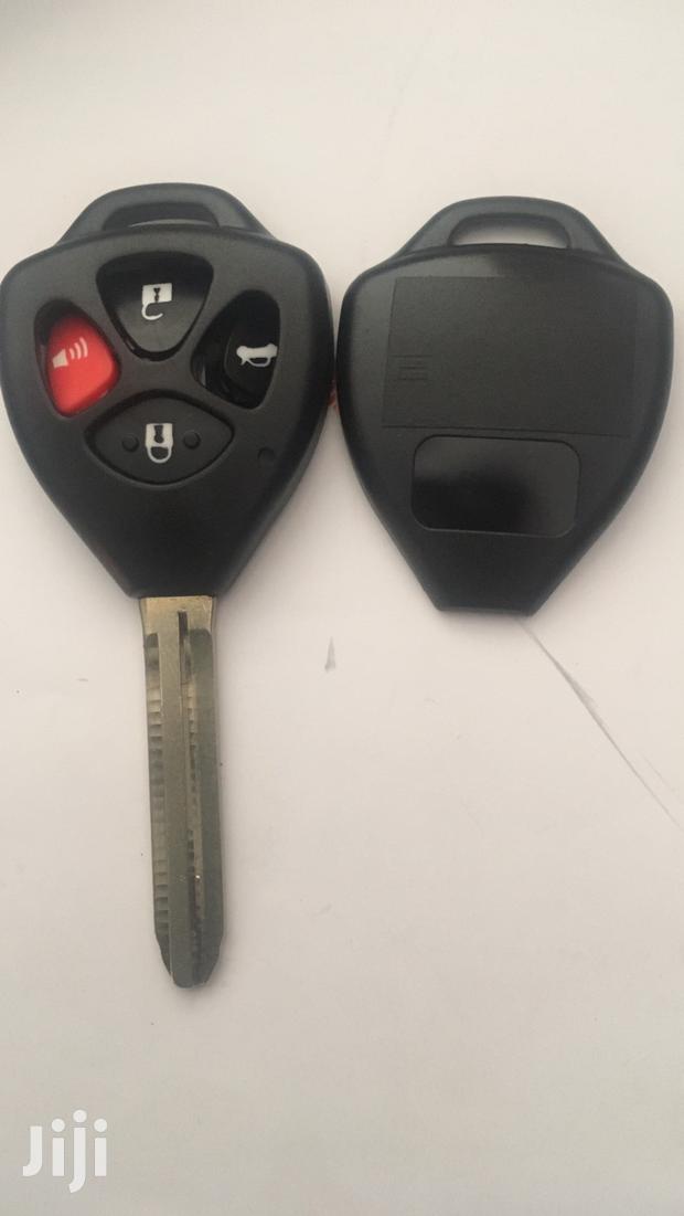Toyota Corolla 4 Button Key Shell Housing