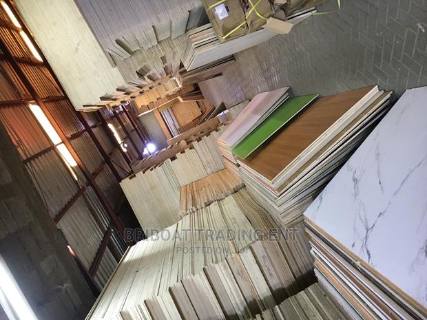Location and Foreign Plywood · Photo 2