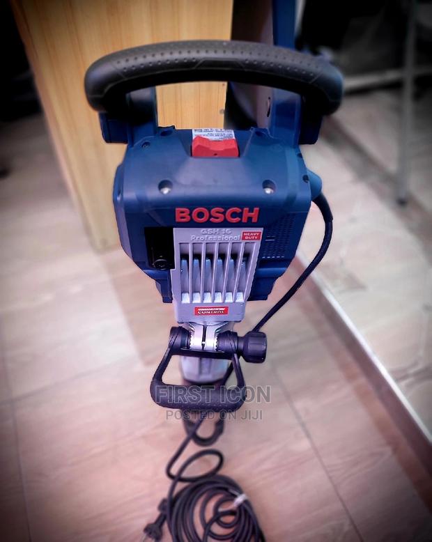 GSH 16-28 Bosch Professional Demolition Breaker · Photo 3