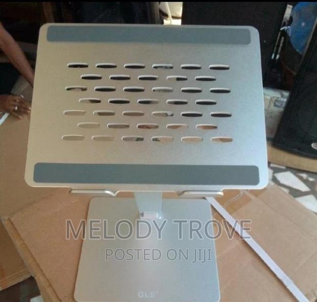 Silver Foldable Laptop Stand · Photo 3