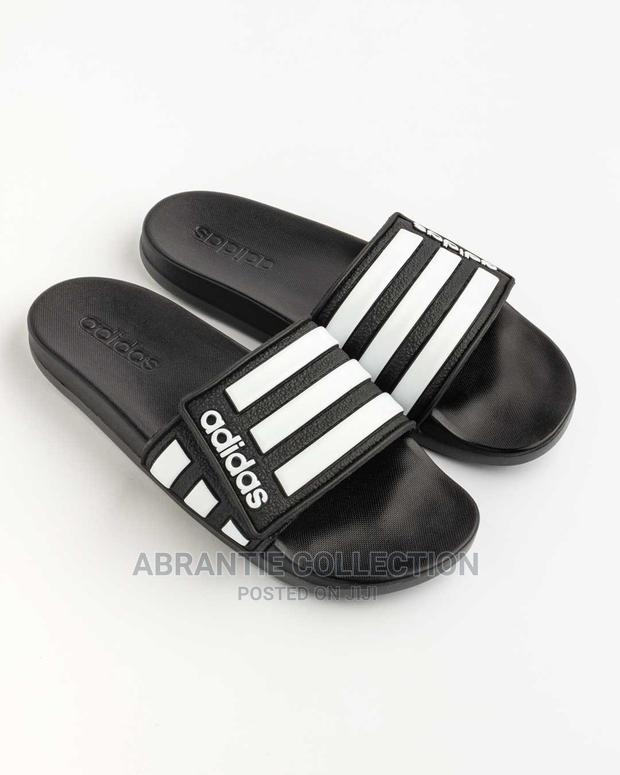 Adidas Adilette Comfort · Photo 4
